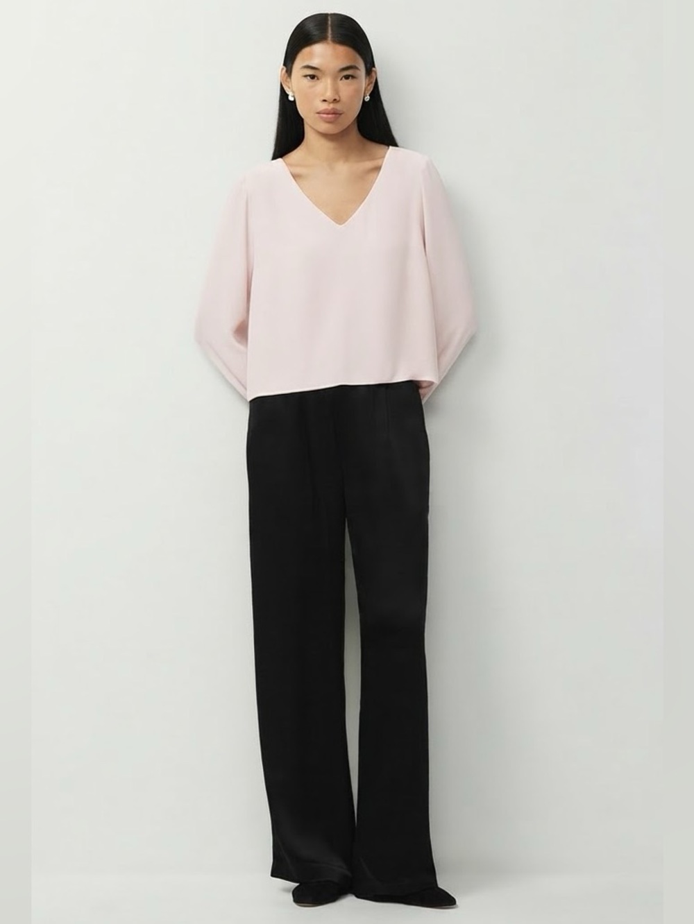 Aritzia Babaton Soft Pink Long Sleeve Blouse Size Large